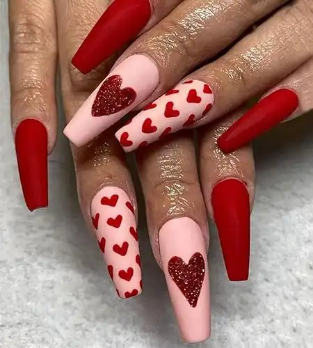 Artquee 24pcs Valentines Day Press on Nails Long Coffin Fake Nail Art Red Matte LOVE Heart Design Ballerina False Nails Acrylic Nails Full Cover Sturdy Nails in 12 Sizes Stick on Nail Tips for Women